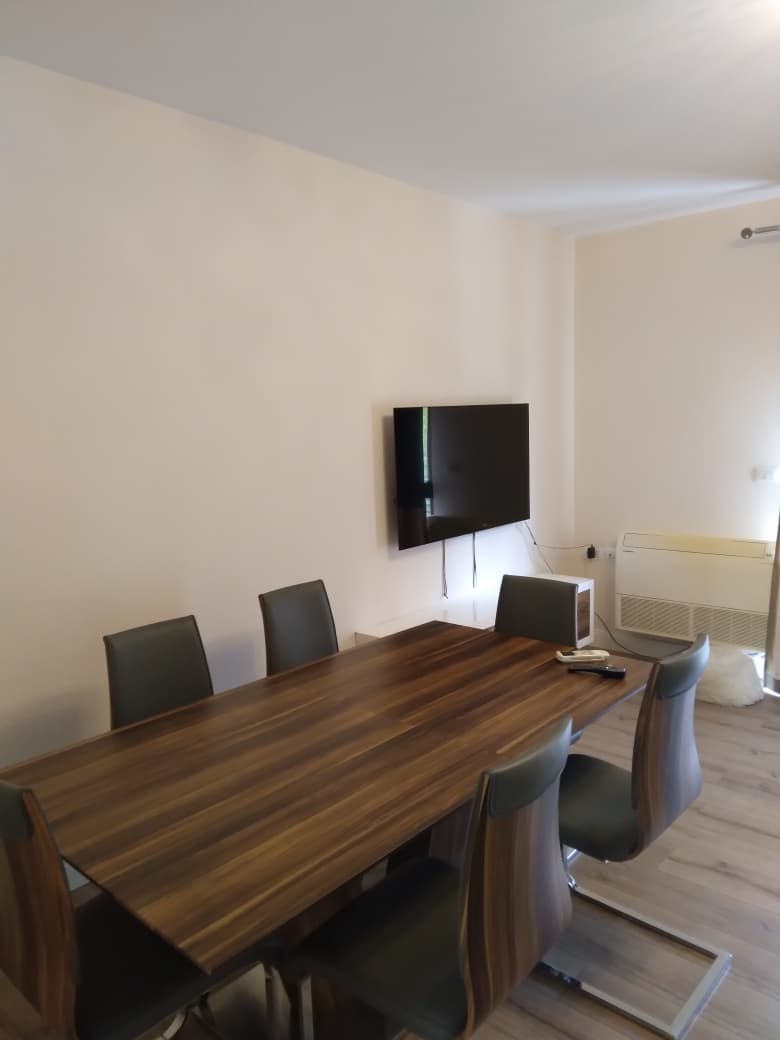 Jepet me qera apartament me sipërfaqe 110 m² në Lagjen 2, Korçë