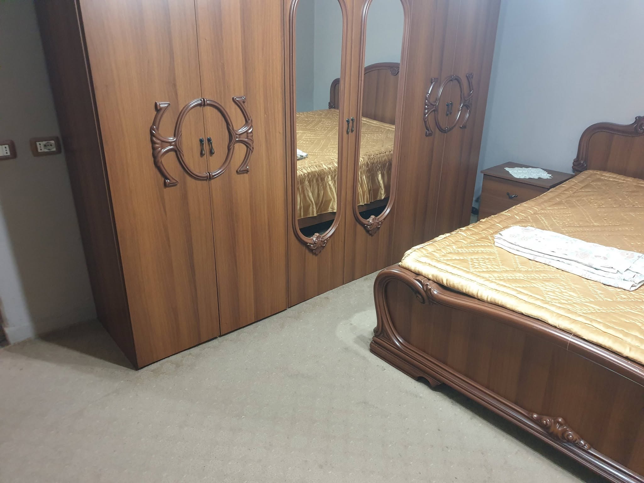🏡 Jepet me qira apartament në Korçë – Lagjja 17